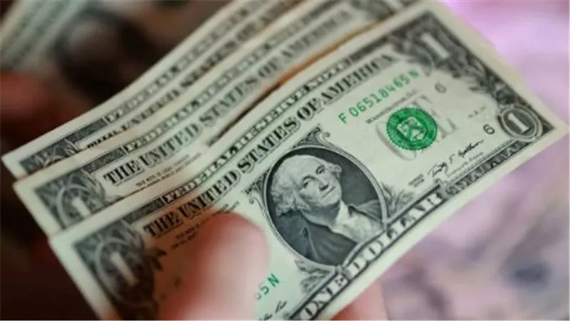 الدولار اليوم في مصر.. فرق بسيط بين أسعار البنوك تعرف عليه