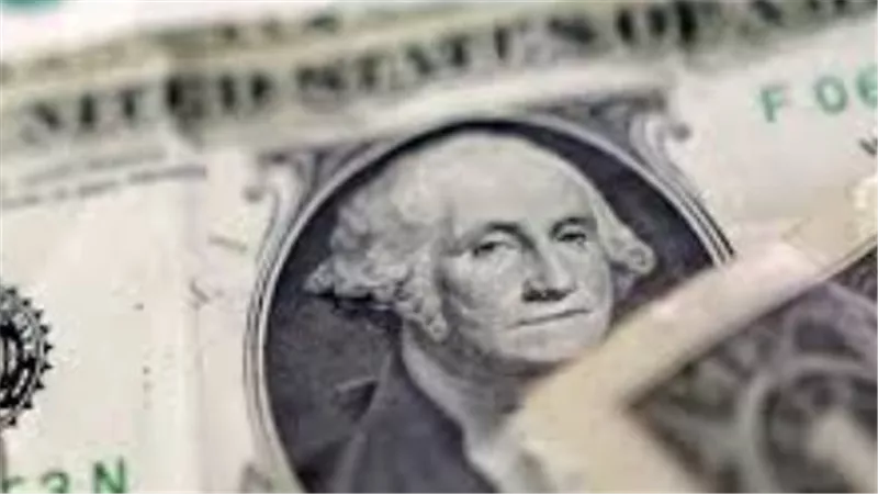 سعر الدولار اليوم في البنوك.. تفاصيل أسعار الشراء والبيع بالكامل