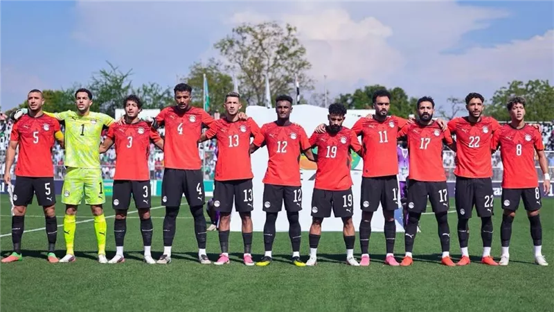 الوضع ينذر بكارثة.. تعليق ناري من شوبير على أزمات منتخب مصر