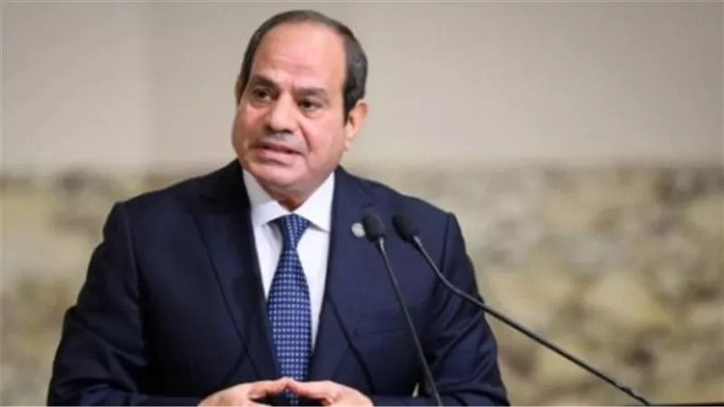 السيسي يحيي ذكرى أبطال أكتوبر.. إكليل زهور على قبر الجندي المجهول