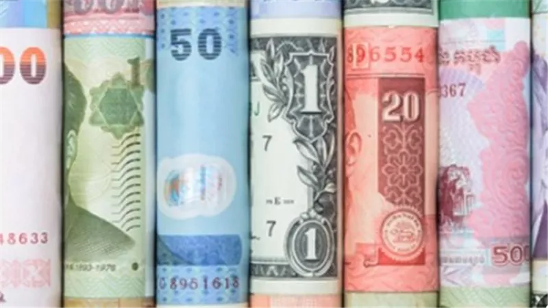  أسعار العملات اليوم الاثنين.. أرقام جديدة للدولار والعملات العربية والأجنبية مقابل الجنيه