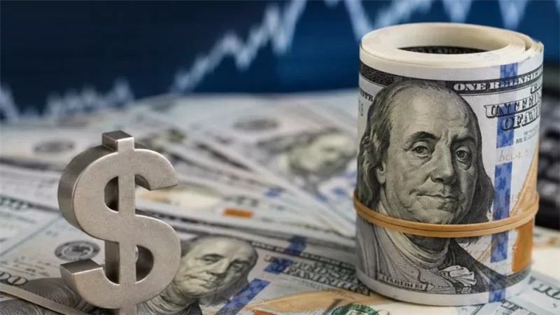 سعر الدولار اليوم الإثنين.. مفاجأة جديدة قبل بدء التعاملات