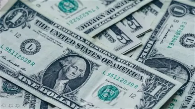 سعر الدولار الآن في مصر.. قائمة أسعار البنوك بالتفصيل