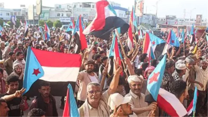 الجنوب العربي بين تحديات الأمن والاستحقاقات السياسية.. مطالب برفض فرض ترتيبات أحادية