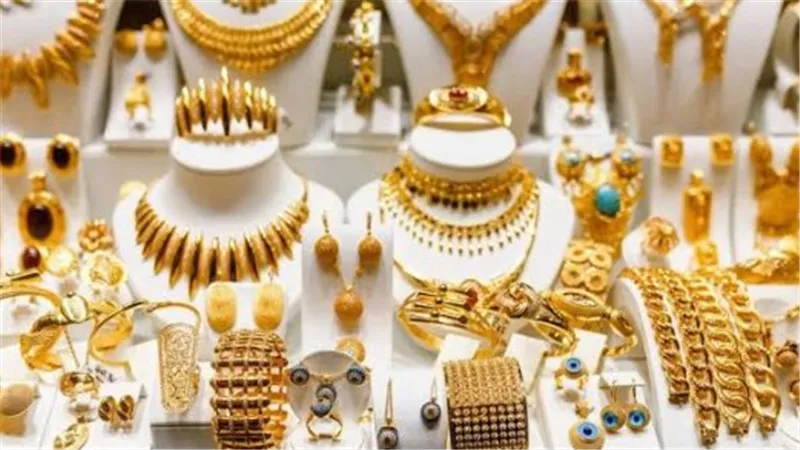 بعد ارتفاع الأمس.. سعر الذهب اليوم الأربعاء يفاجئ المتعاملين في مصر