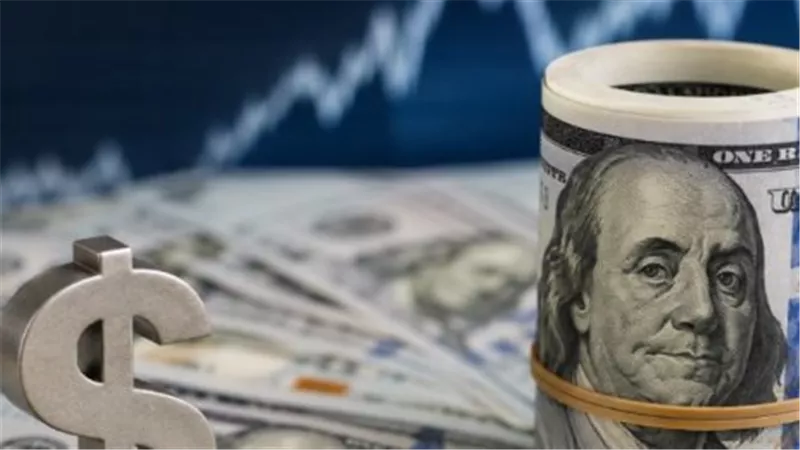 سعر الدولار اليوم الخميس.. تعرف على السعر الذي سجله في بنك قناة السويس