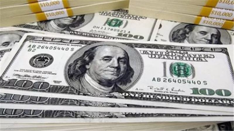 سعر الدولار مقابل الجنيه اليوم.. مقارنة شاملة بين 8 بنوك مصرية