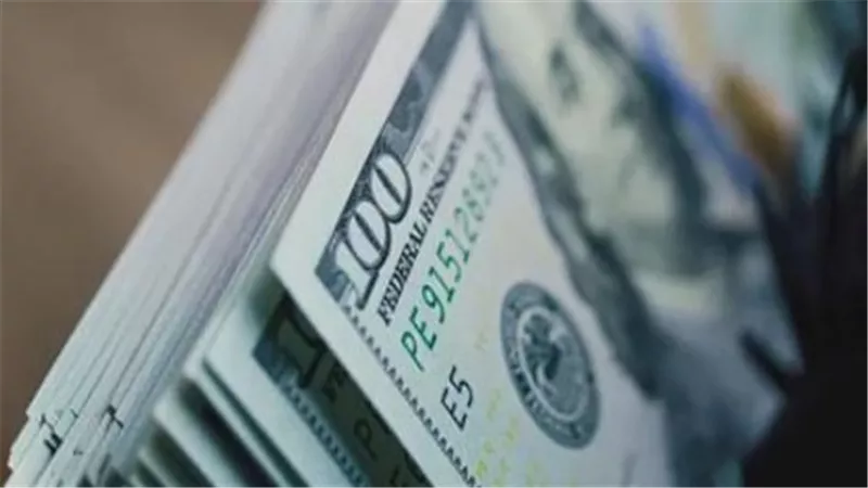 قبل تغيير العملة.. اعرف سعر الدولار اليوم في 9 بنوك مصرية
