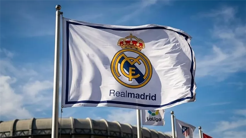 ريال مدريد يطالب 6 أندية إنجليزية بدفع ثمن الانسحاب من “السوبرليج” ريال مدريد يطالب 6 أندية إنجليزية بدفع ثمن الانسحاب من “السوبرليج”
