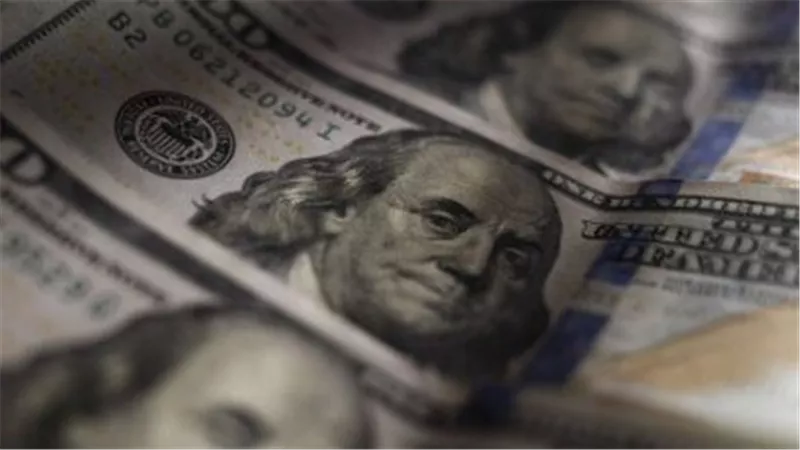 هل يتحرك الدولار أمام الجنيه؟ آخر تحديث لسعر الصرف في البنوك اليوم