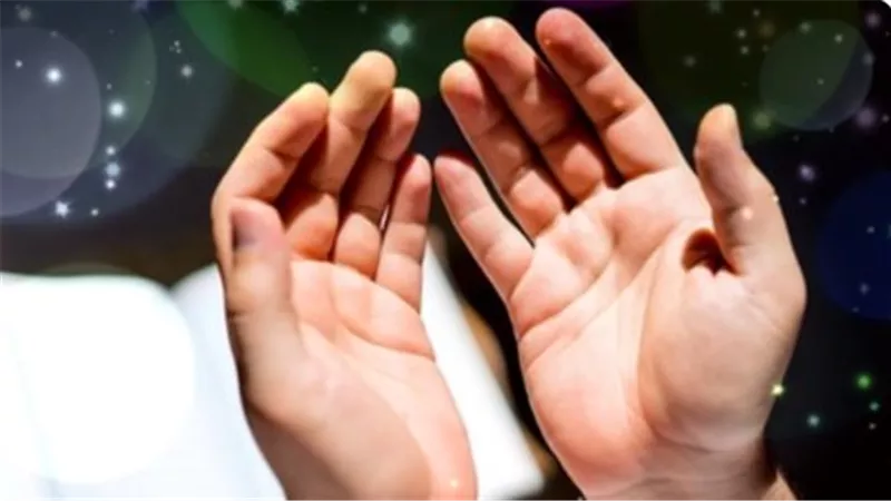 ماذا تقول عند الاستيقاظ؟ أذكار الصباح كاملة وأفضل الأدعية اليومية
