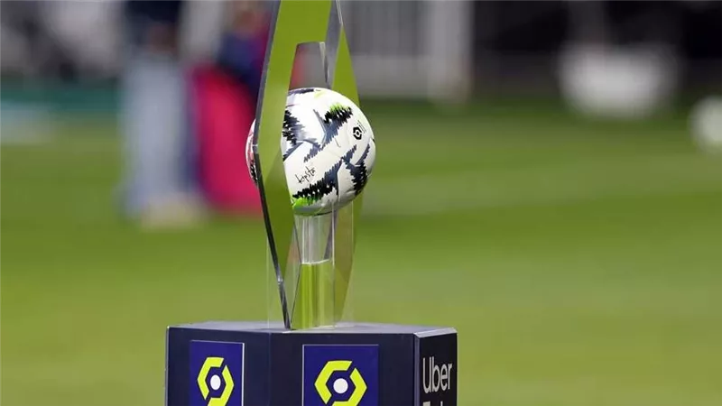 بسبب الاضطرابات في فرنسا.. تأجيل مباراة تولوز وتروا بالدوري