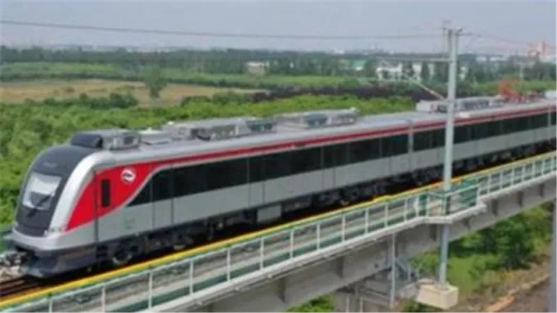 مواعيد القطار الكهربائي الخفيف LRT الجديدة حتى منتصف الليل