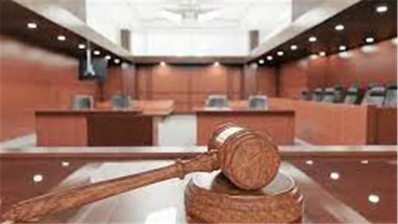  محاكمة رجل في ألمانيا متهم بقتل عامل في محطة بنزين