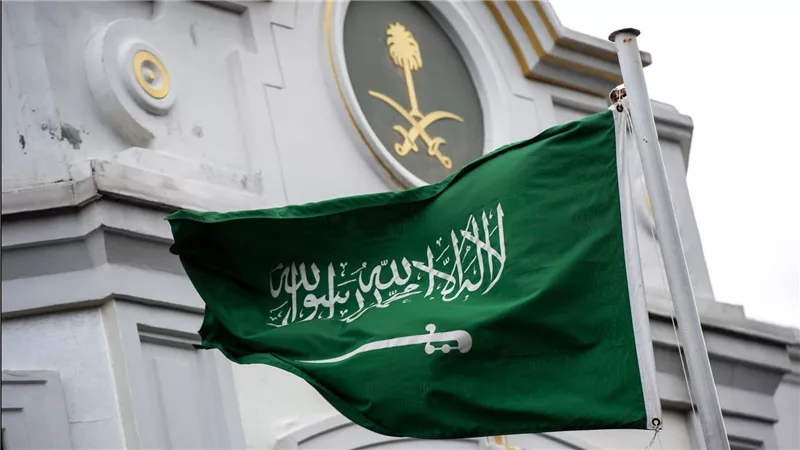 دبلوماسية جديدة.. السعودية تقلب الطاولة على الحوثيين