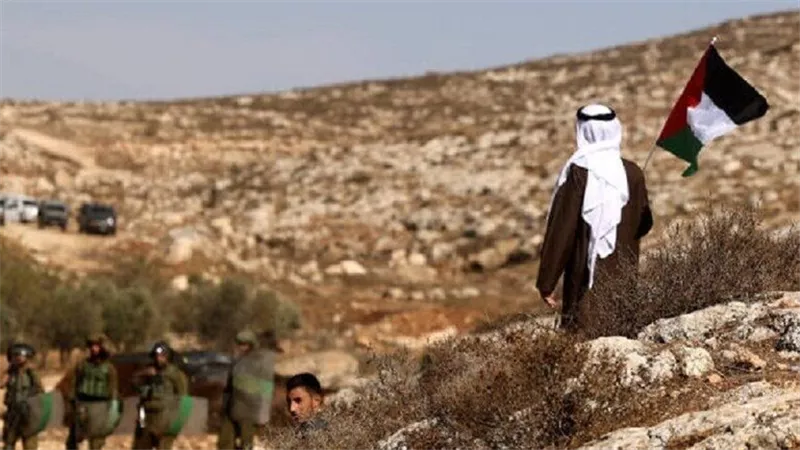 إسرائيل ترفع عدد تصاريح العمل لسكان غزة إلى 20 ألفًا