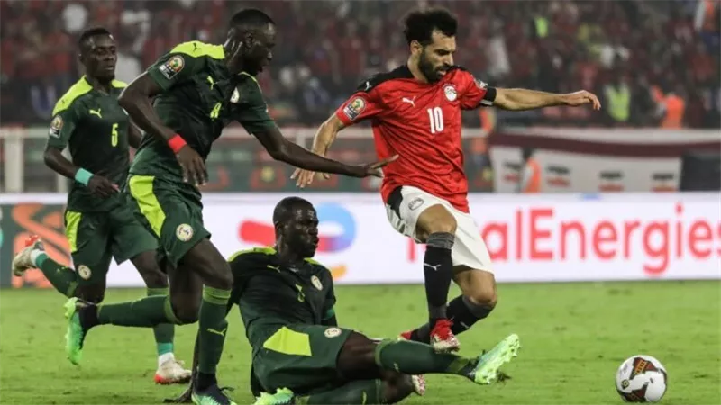 مصر والسنغال يحتكمان لضربات الترجيح وإصابة حمدي فتحي