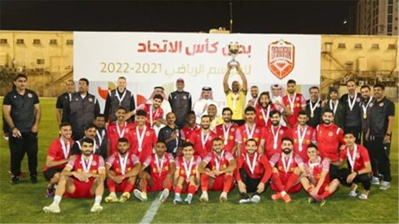 بركلات الترجيح.. المحرق يهزم الحد ويتوج بطلا لكأس الاتحاد البحريني