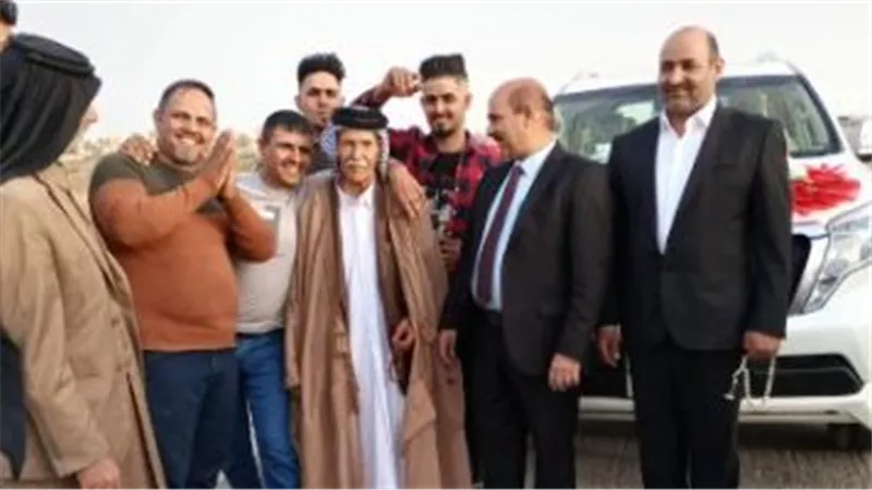 يبلغ من العمر 103 عام.. معمر عراقي يحتفل بزفافه للمرة الثالثة