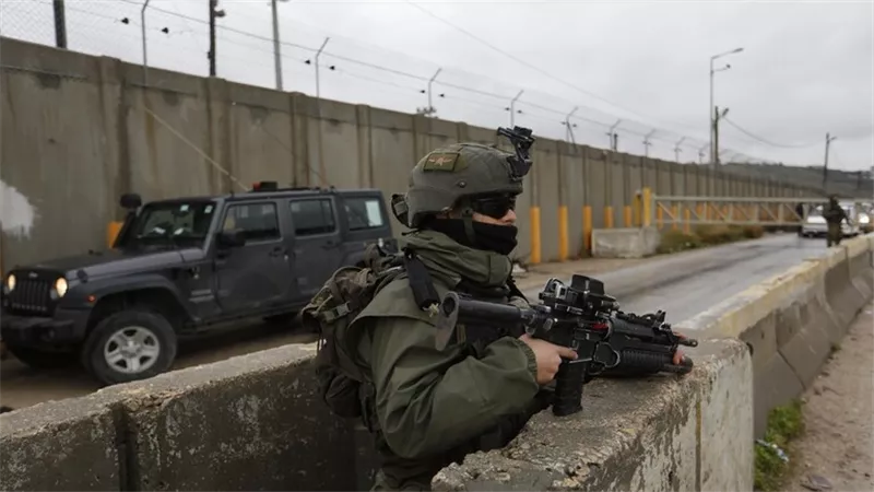 مقتل فلسطيني متأثرا بإصابته برصاص الجيش الإسرائيلي