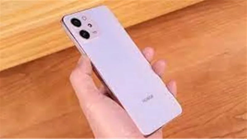 Honor تكشف عن مواصفات هاتفها الجديد 