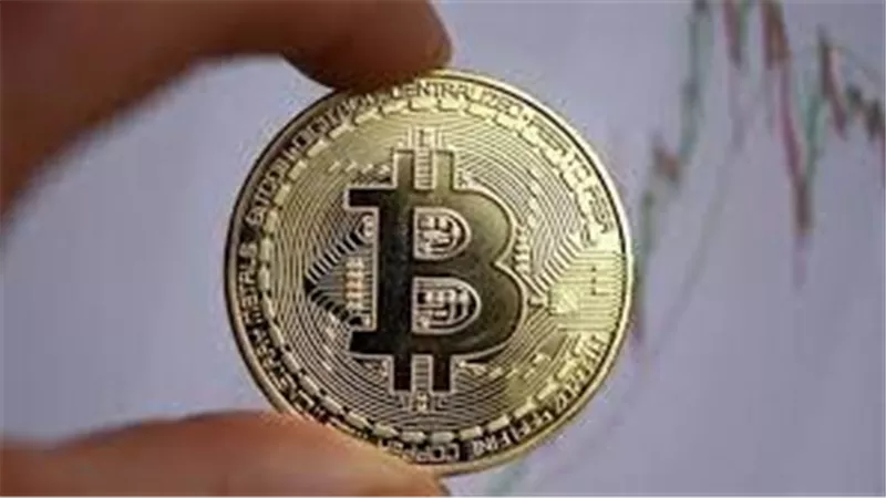 ارتفاع سعر عملة بيتكوين الرقمية المشفرة 0.4% إلى 40 ألفًا و460 دولارًا 
