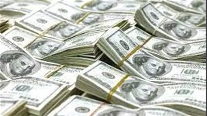 ارتفاع الدولار الأمريكي لأعلى مستوى في 20 عامًا أمام الين الياباني