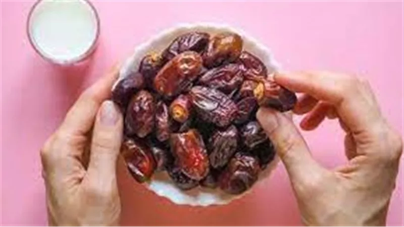 المفيد للصائم عند الإفطار 