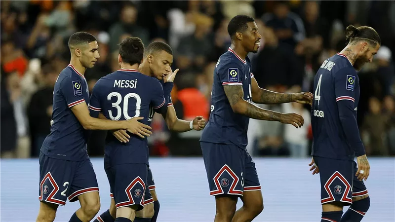  باريس سان جيرمان يتوج رسميا بطلا للدوري الفرنسي للمرة العاشرة في تاريخه