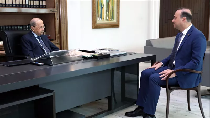 عون يلتقي السفير اللبناني لدى السعودية قبل عودته للمملكة