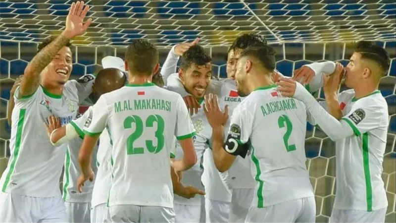 ما هو موعد مباراة الرجاء ومولودية وجدة في الدوري المغربي؟