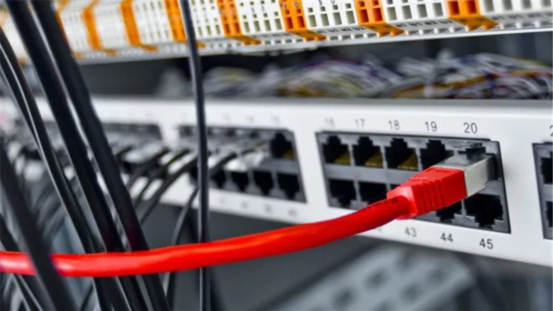  بسبب أعمال تخريب.. تعطل خدمة الإنترنت في عدة مدن فرنسية