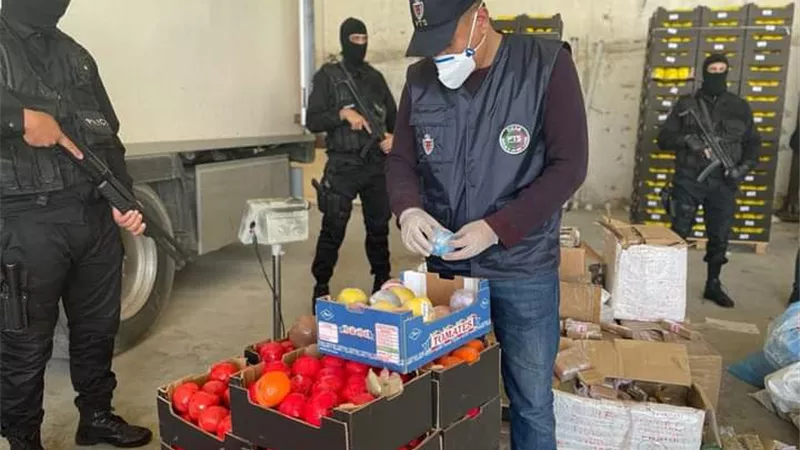 بمجسمات للفواكه.. المغرب يحبط تهريب أطنان من الحشيش