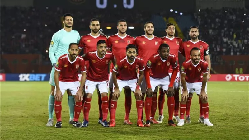 الأهلي يتسلح بالشناوي وبيرسي تاو في مواجهة وفاق سطيف الجزائري