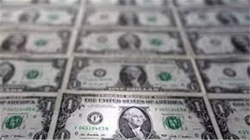 الدولار يسجل أكبر انخفاض في أكثر من شهر اليوم الخميس