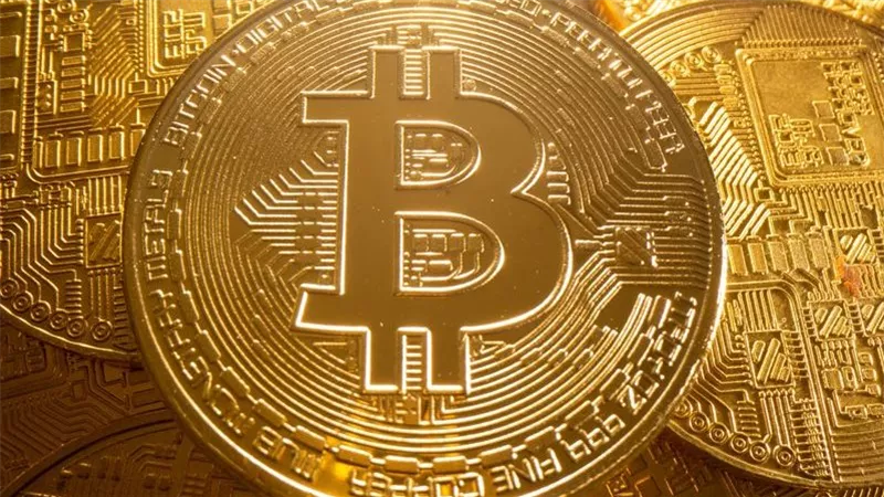 بتكوين تتراجع فى آسيا مع تصاعد المخاطر الجيوسياسية