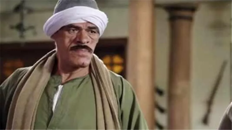 الفنان حسين أبو حجاج يستثني 
