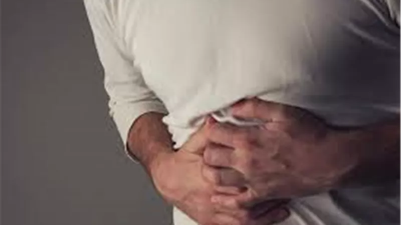 ما هي الأطعمة التي يمنع تناولها في حال التهاب المعدة؟