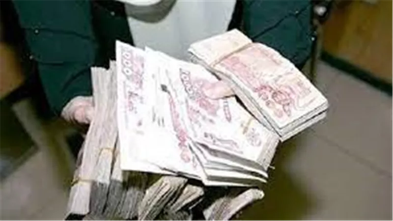 تراجع سعر اليورو في الجزائر خلال مستهل تداولات اليوم