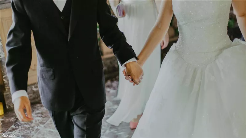 رصاصة خرطوش طائشة تنهي حياة عريس يوم زفافه