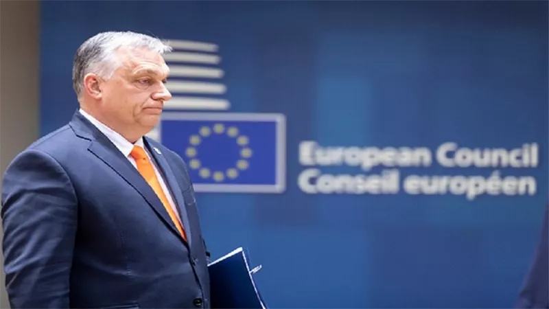 المجر تعرقل إقرار الحظر الأوروبي على النفط الروسي