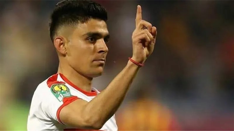 مفاجآة.. تعرف على آخر مباراة لأشرف بن شرقي بقميص الزمالك