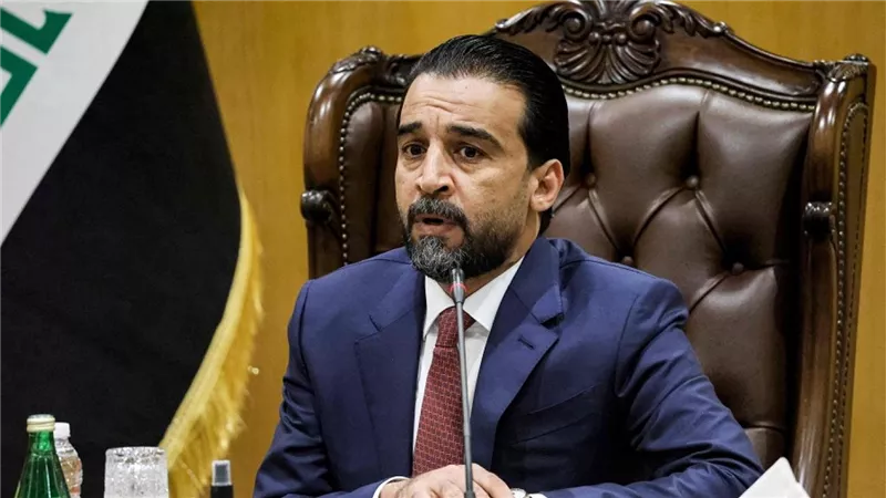 رئيس البرلمان العراقي يوقع على استقالة الكتلة الصدرية 