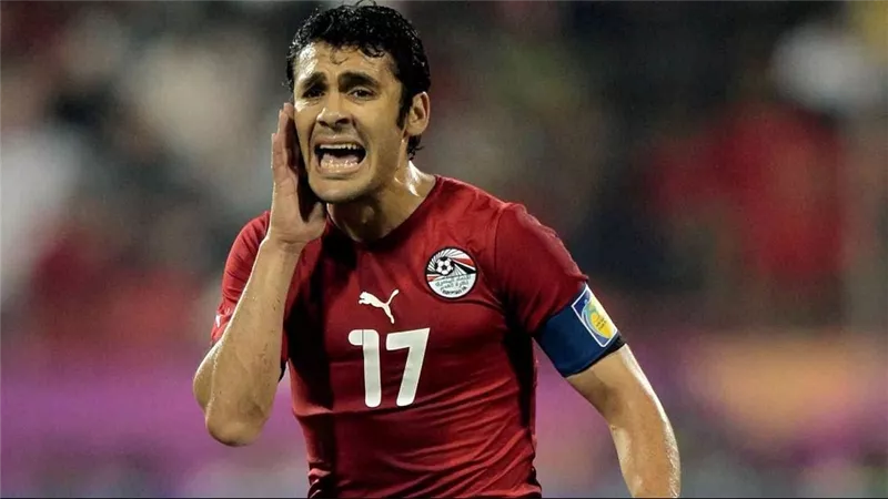 أحمد حسن يكشف مفاجأة عن استقالة اتحاد الكرة المصري