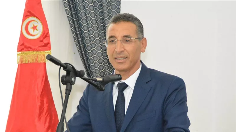 تونس.. وفاة زوجة وزير الداخلية إثر انفجار بسبب تسرب غازي في مقر سكنهما