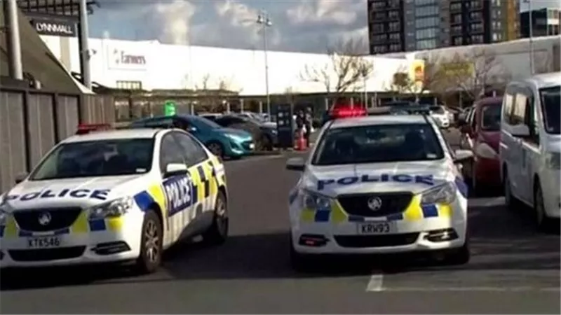 حادث طعن بولاية كارولينا الشمالية يسفر عن مقتل شخص وإصابة اثنين