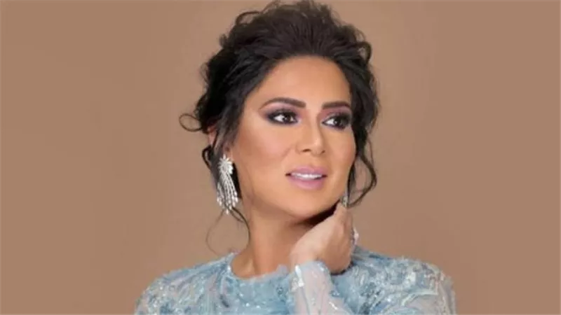 الفنانة نوال الكويتية تعتذر عن حفل جدة