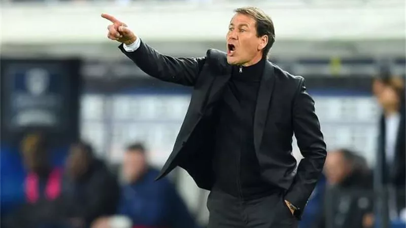 خلفًا للأرجنتيني روسو.. النصر السعودي يتعاقد مع المد رب الفرنسي رودي غارسيا