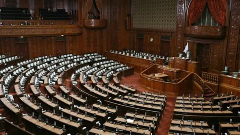 نتائج مجلس الشيوخ بالبرلمان الياباني في الانتخابات الأخيرة