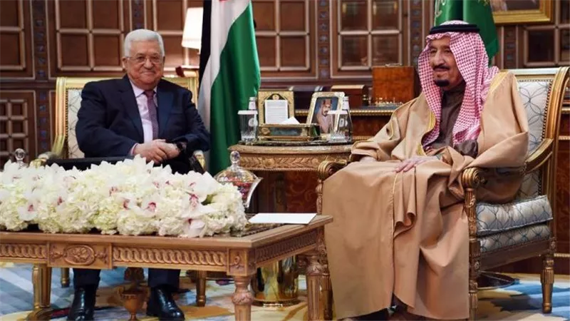 الرئيس الفلسطيني يشكر الملك سلمان وولي عهده على دعمهم للقدس